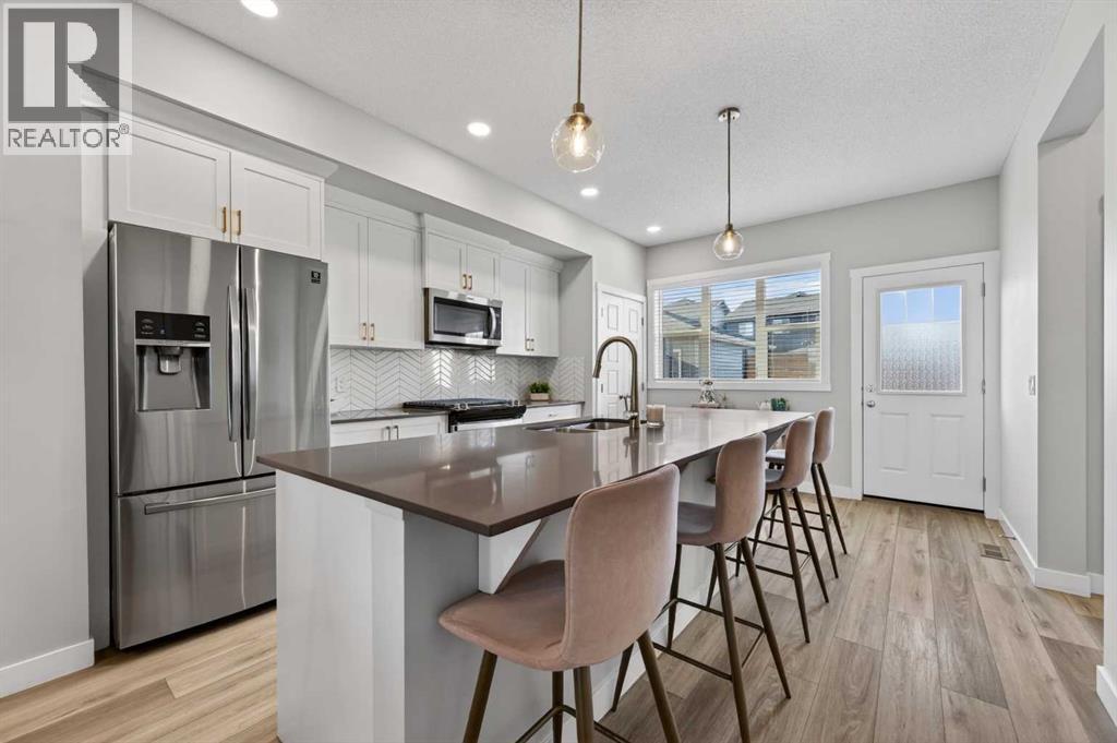 83 Midtown Crossing SW, Airdrie, Alberta  T4B 5H1 - Photo 12 - A2299051