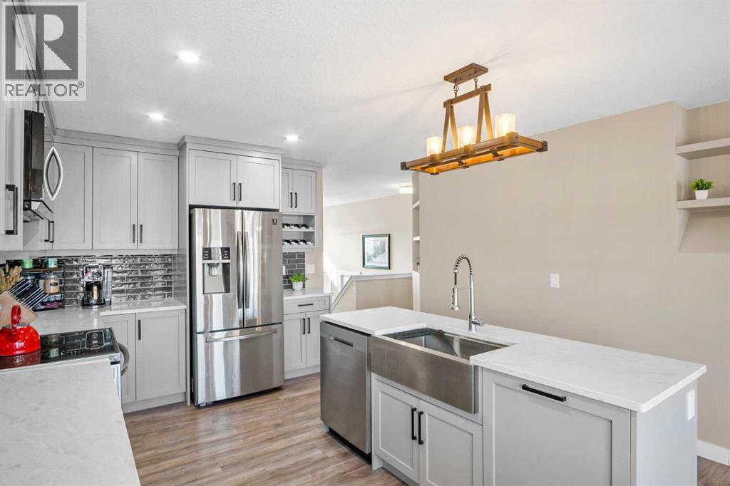 308 Carriage Lane Drive, Carstairs, Alberta  T0M 0N0 - Photo 7 - A2311874