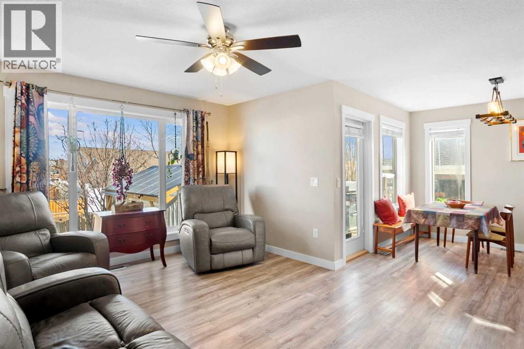 308 Carriage Lane Drive, Carstairs, Alberta  T0M 0N0 - Photo 12 - A2311874