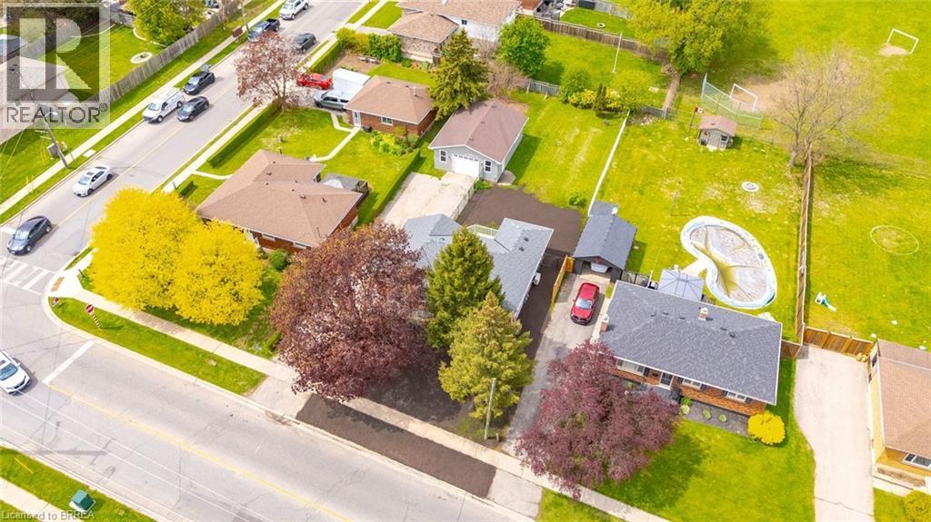 121 Silver Street, Paris, Ontario  N3L 1V2 - Photo 2 - 40828725