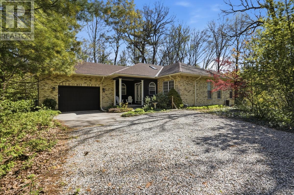 10240 WOODPARK COURT, Lambton Shores, Ontario