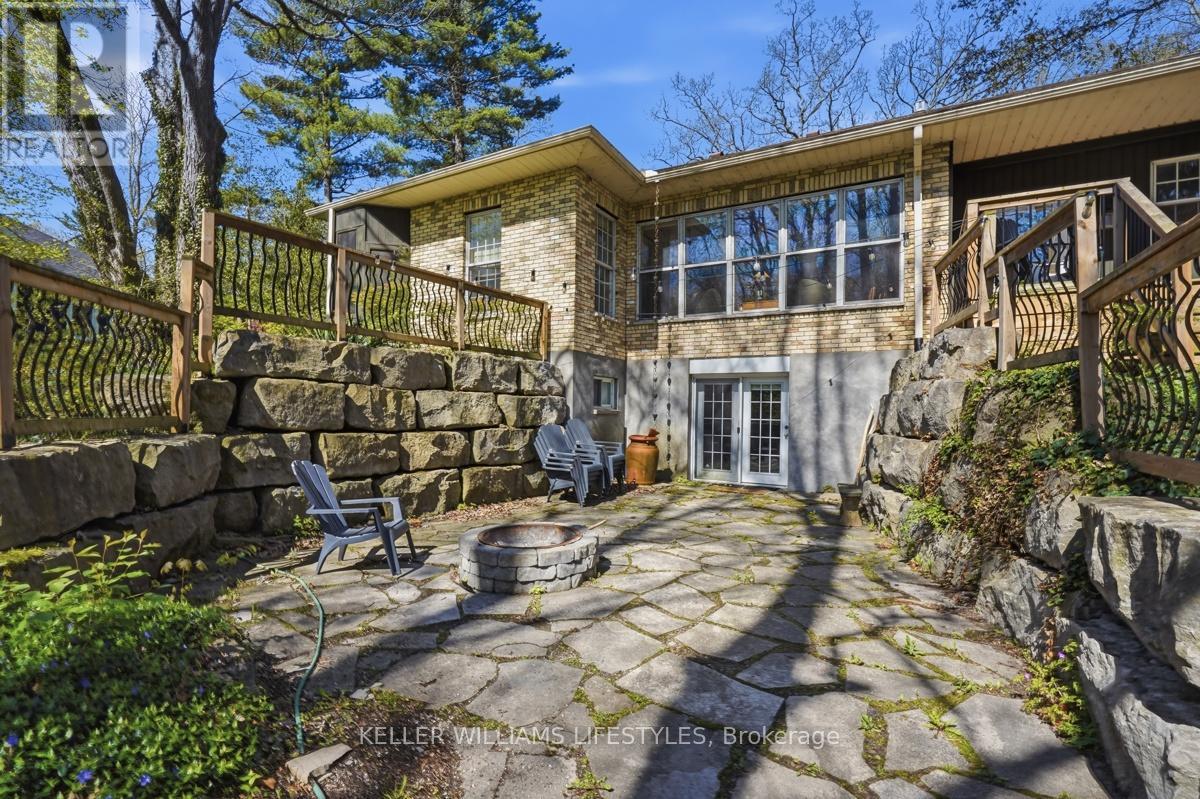 10240 Woodpark Court, Lambton Shores, Ontario  N0M 1T0 - Photo 44 - X13152888
