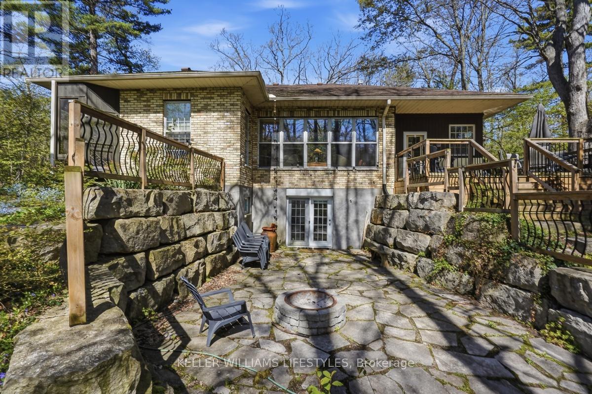 10240 Woodpark Court, Lambton Shores, Ontario  N0M 1T0 - Photo 46 - X13152888