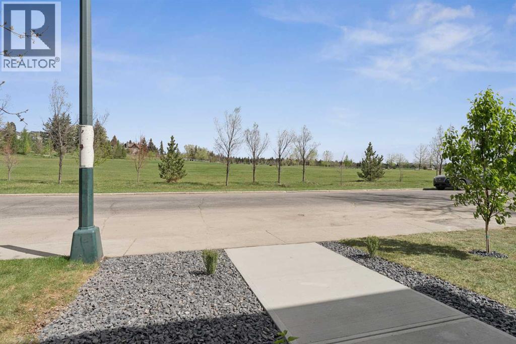 1027 32 Avenue NW, Calgary, Alberta  T2K 0B2 - Photo 2 - A2311616