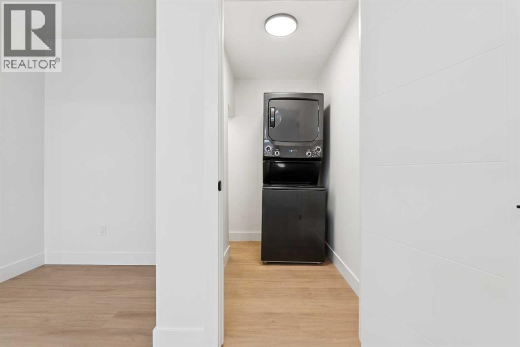 1027 32 Avenue NW, Calgary, Alberta  T2K 0B2 - Photo 45 - A2311616