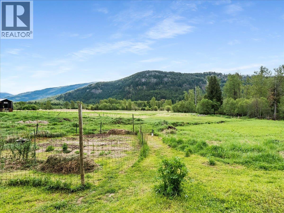 6288 Youngs Road, Winlaw, British Columbia  V0G 2J0 - Photo 25 - 10387294