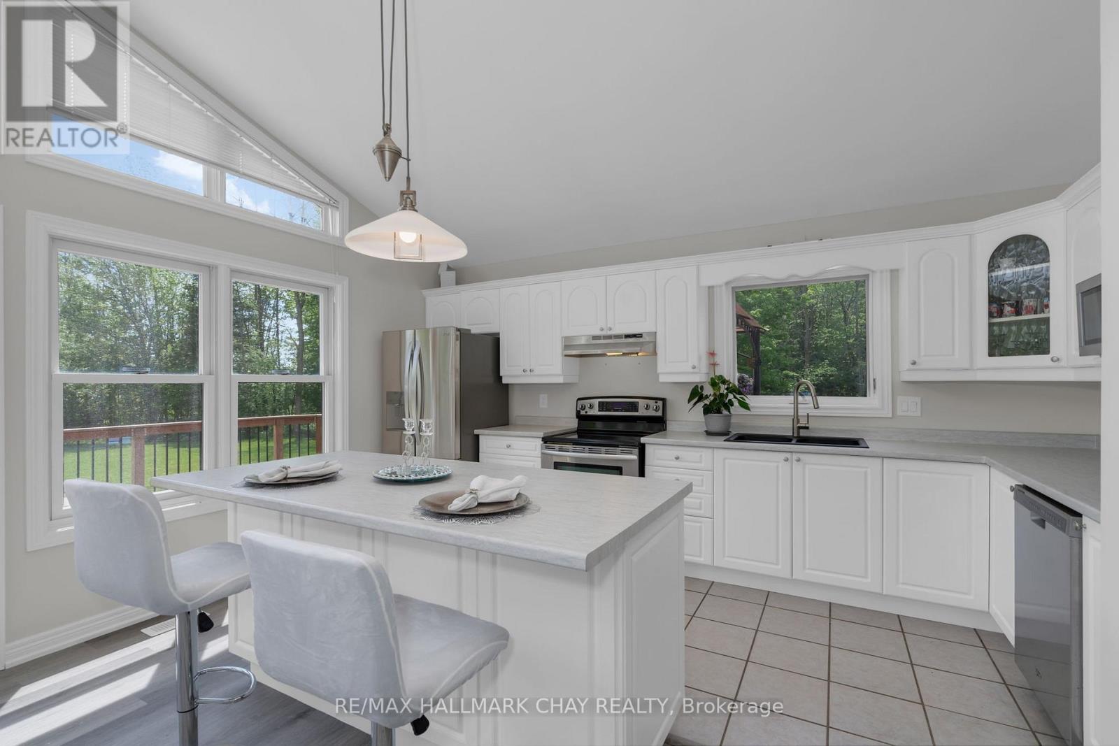 13790 County 27 Road, Springwater, Ontario  L0L 2K0 - Photo 6 - S13100250