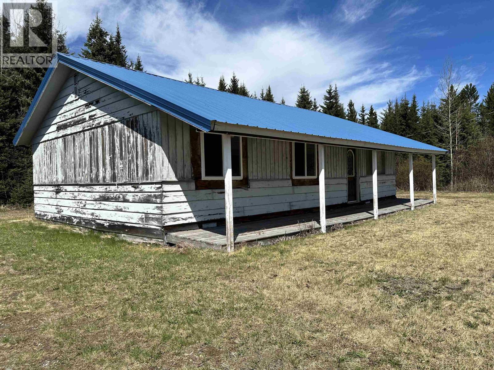 627 A Road, Canim Lake, British Columbia  V0K 1L0 - Photo 4 - R3126153