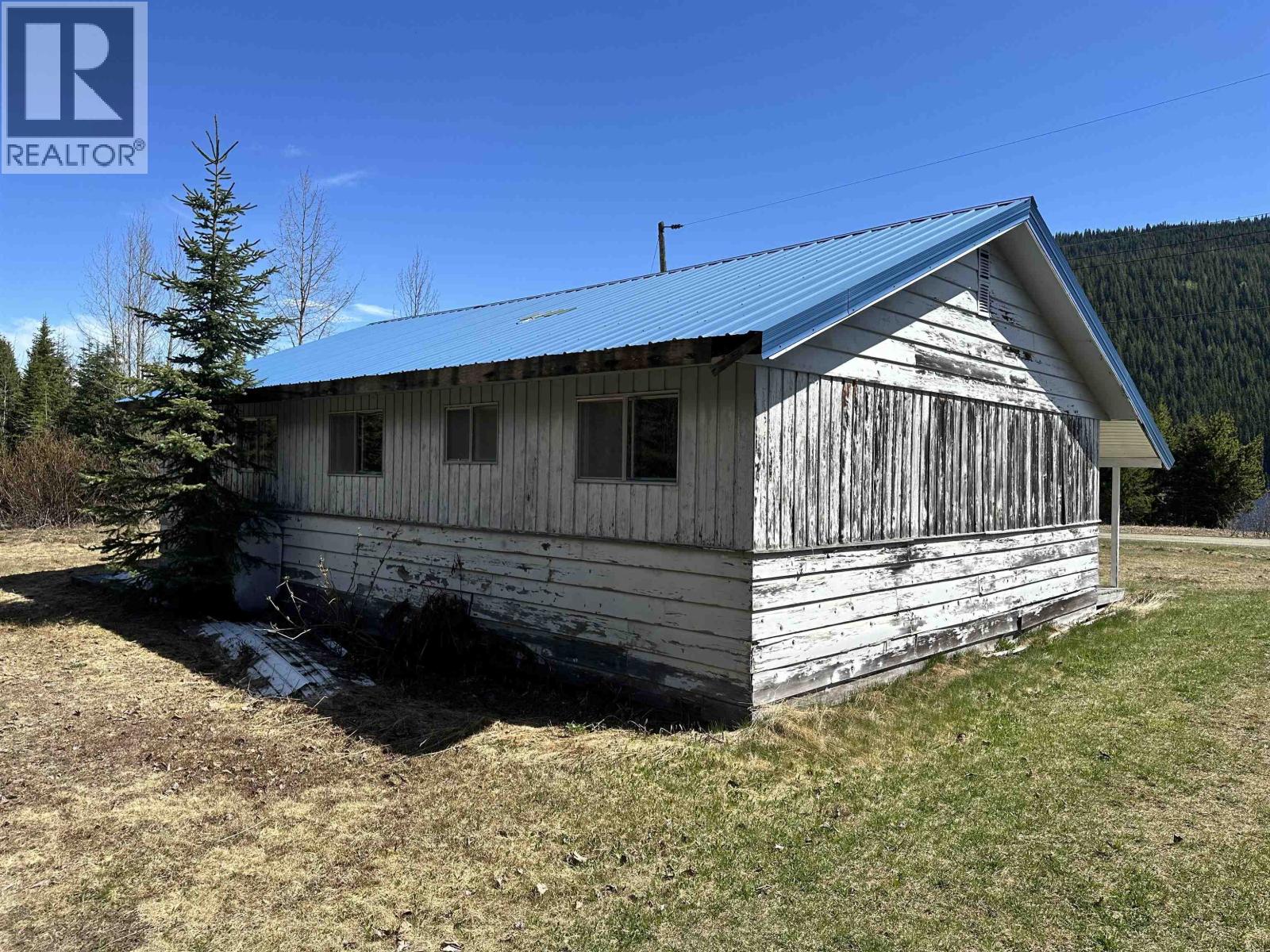 627 A Road, Canim Lake, British Columbia  V0K 1L0 - Photo 5 - R3126153