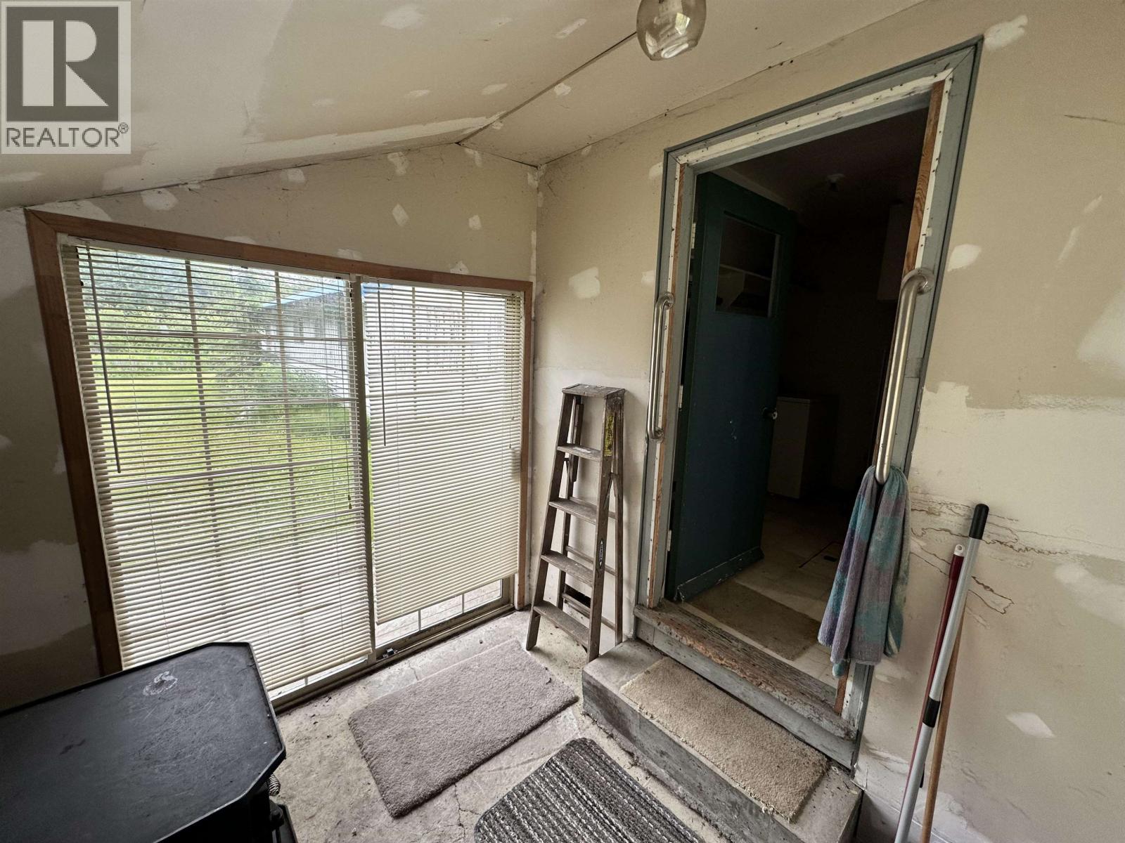 629 A Road, Canim Lake, British Columbia  V0K 1L0 - Photo 28 - R3126155