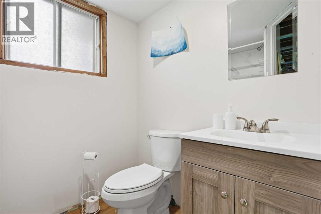 437 Maplewood  SE, Diamond Valley, Alberta  T0L 0H0 - Photo 21 - A2310553