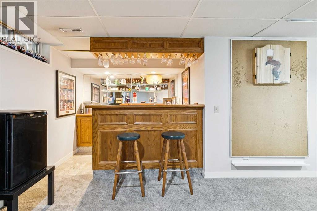 60 Bermondsey Court NW, Calgary, Alberta  T3K 1V7 - Photo 25 - A2310617