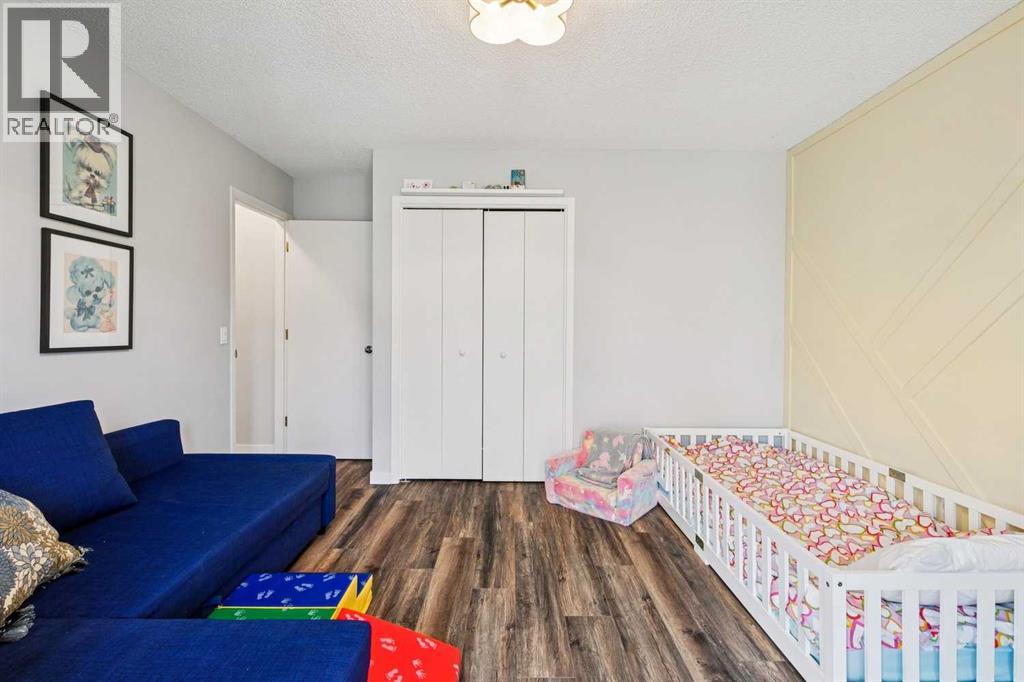 60 Bermondsey Court NW, Calgary, Alberta  T3K 1V7 - Photo 19 - A2310617