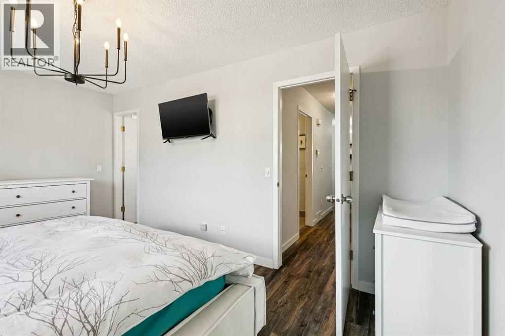 60 Bermondsey Court NW, Calgary, Alberta  T3K 1V7 - Photo 16 - A2310617