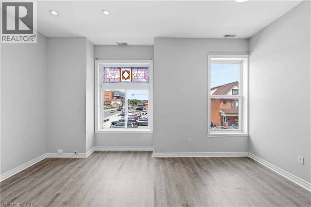 126 Park Street N, Hamilton, Ontario  L8R 2N3 - Photo 29 - 40830956