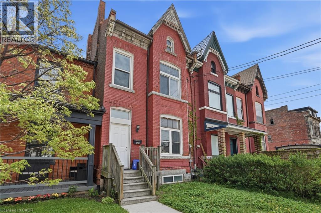 126 Park Street N, Hamilton, Ontario  L8R 2N3 - Photo 3 - 40830956