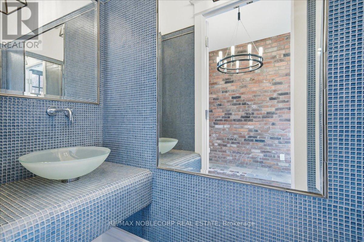 38 Glenrose Avenue, Toronto, Ontario  M4T 1K4 - Photo 20 - C13152818