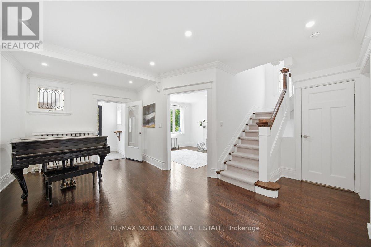 38 Glenrose Avenue, Toronto, Ontario  M4T 1K4 - Photo 7 - C13152818