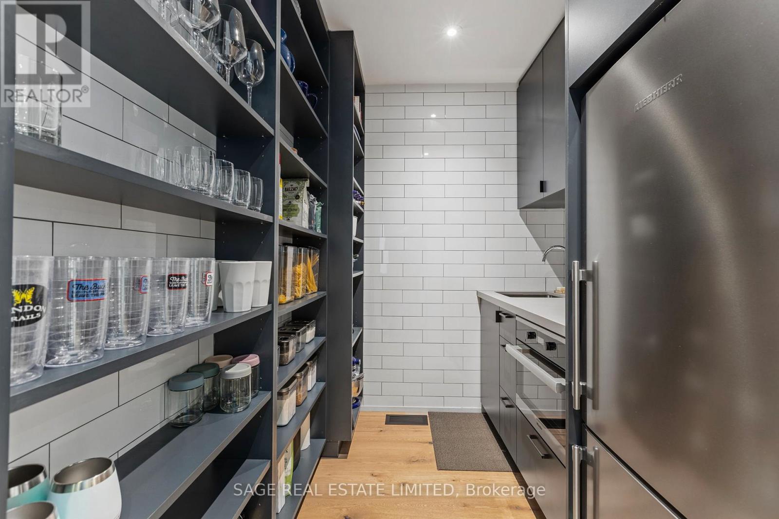 121 Sherwood Avenue, Toronto, Ontario  M4P 2A6 - Photo 15 - C13152856