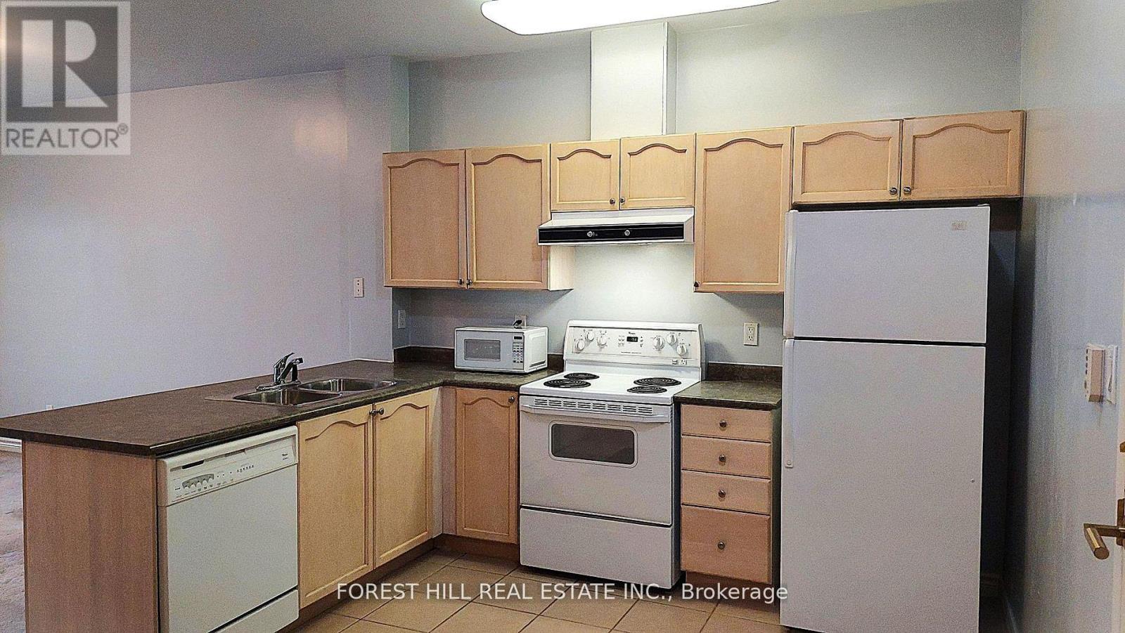 210 - 33 Wallace Street, Vaughan (West Woodbridge), Ontario  L4L 2P2 - Photo 8 - N13152776