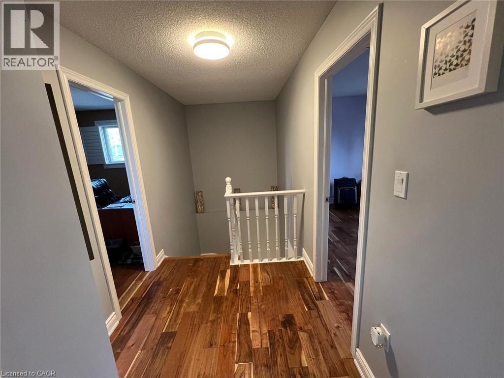 831 Queensdale Avenue E, Hamilton, Ontario  L8V 1M7 - Photo 18 - 40831665