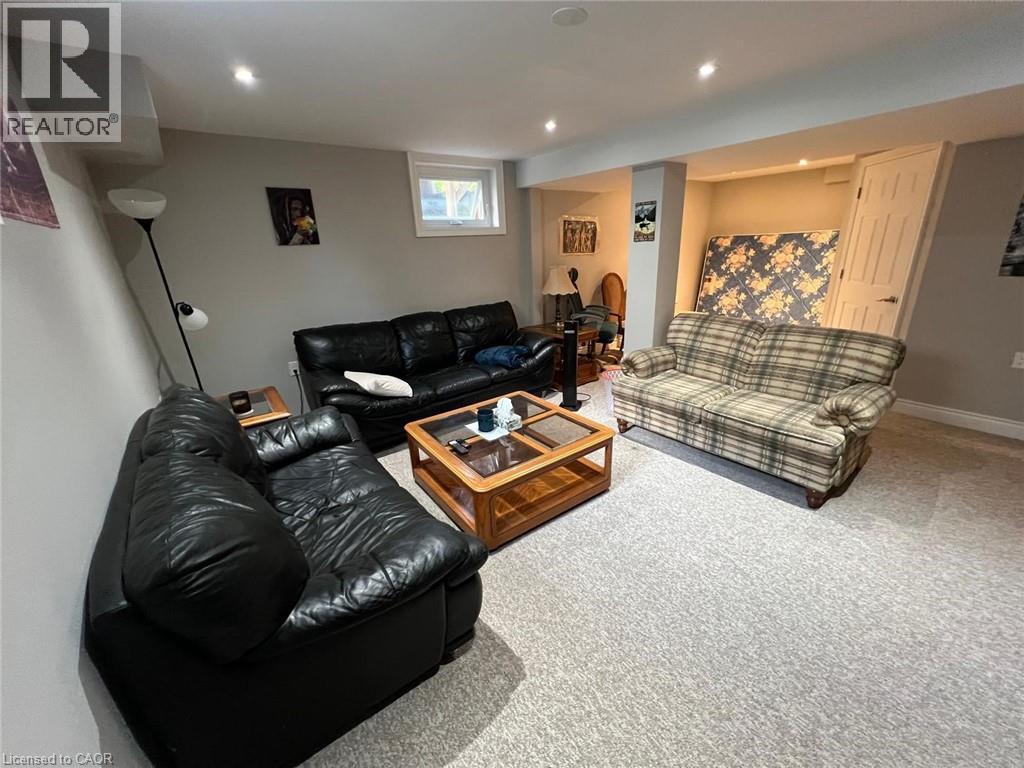 831 Queensdale Avenue E, Hamilton, Ontario  L8V 1M7 - Photo 30 - 40831665