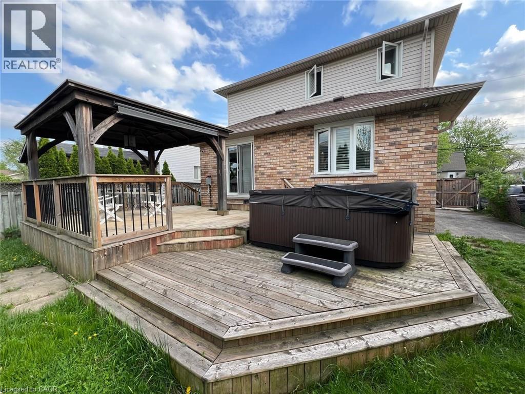 831 Queensdale Avenue E, Hamilton, Ontario  L8V 1M7 - Photo 33 - 40831665