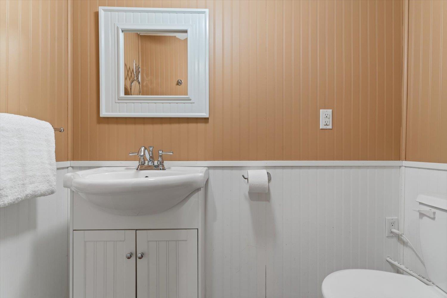 9726 Juniper Street, Chilliwack Proper East, Chilliwack, British Columbia  V2P 5J1 - Photo 33 - R3113184