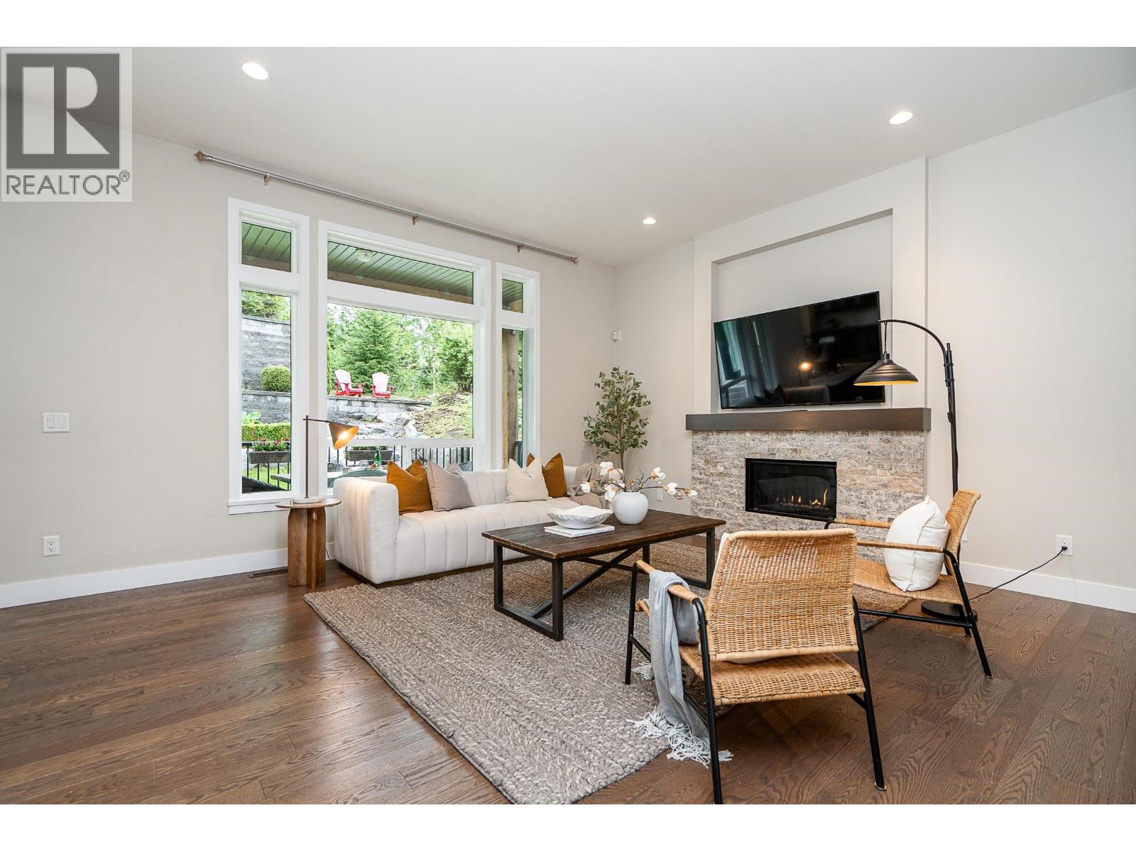 3565 Highland Drive, Coquitlam, British Columbia  V3E 0K2 - Photo 10 - R3125596