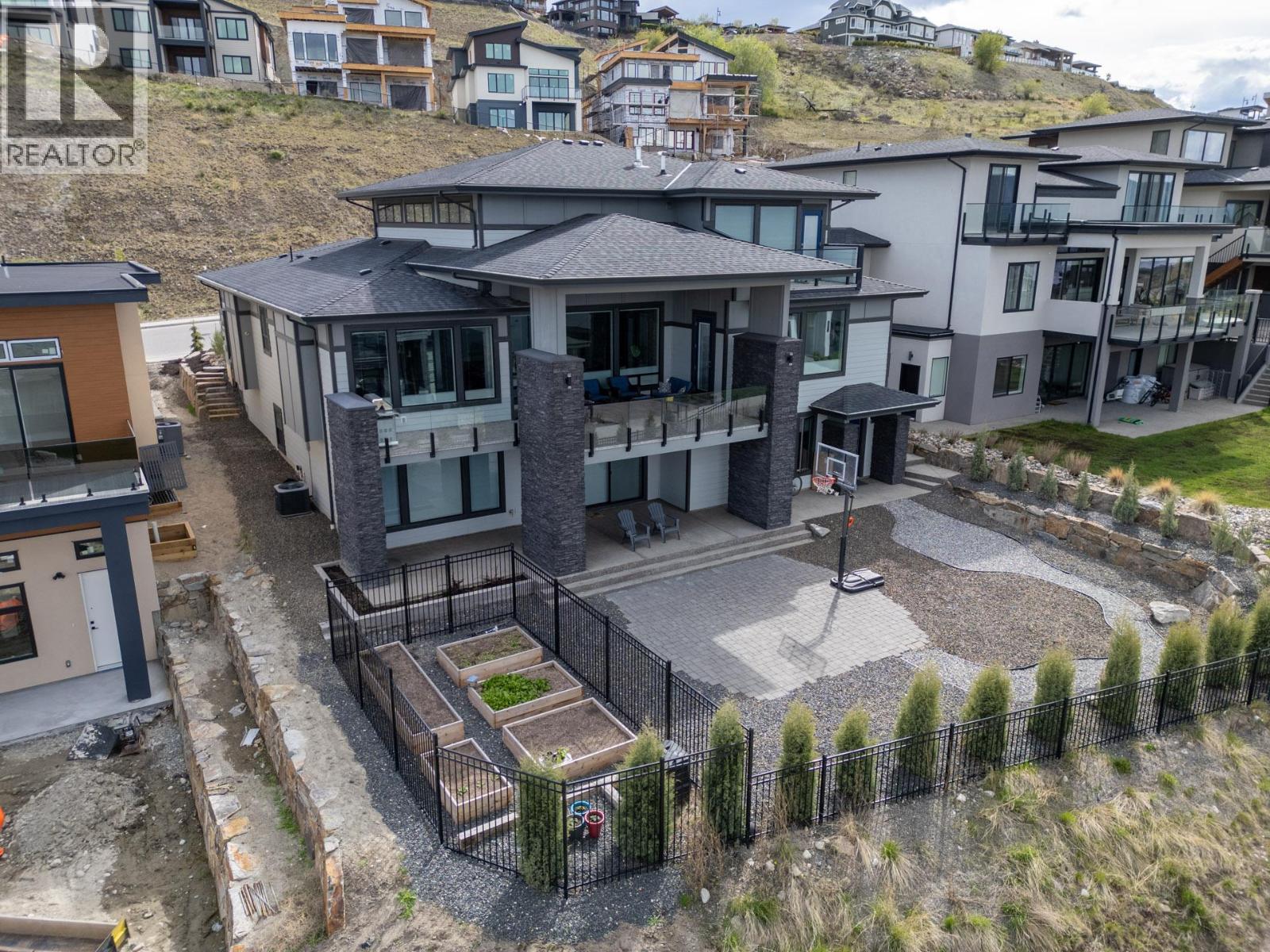 1088 Clarance Avenue, Kelowna, British Columbia  V1W 5M6 - Photo 86 - 10373843