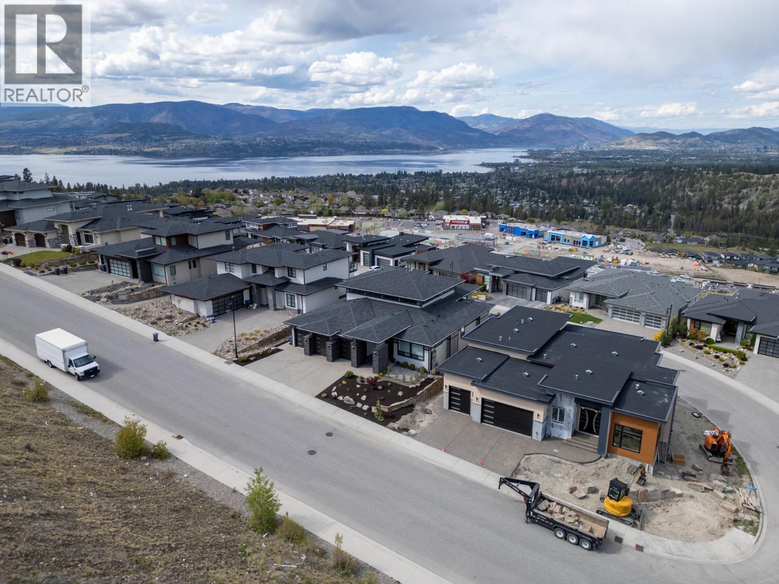 1088 Clarance Avenue, Kelowna, British Columbia  V1W 5M6 - Photo 84 - 10373843