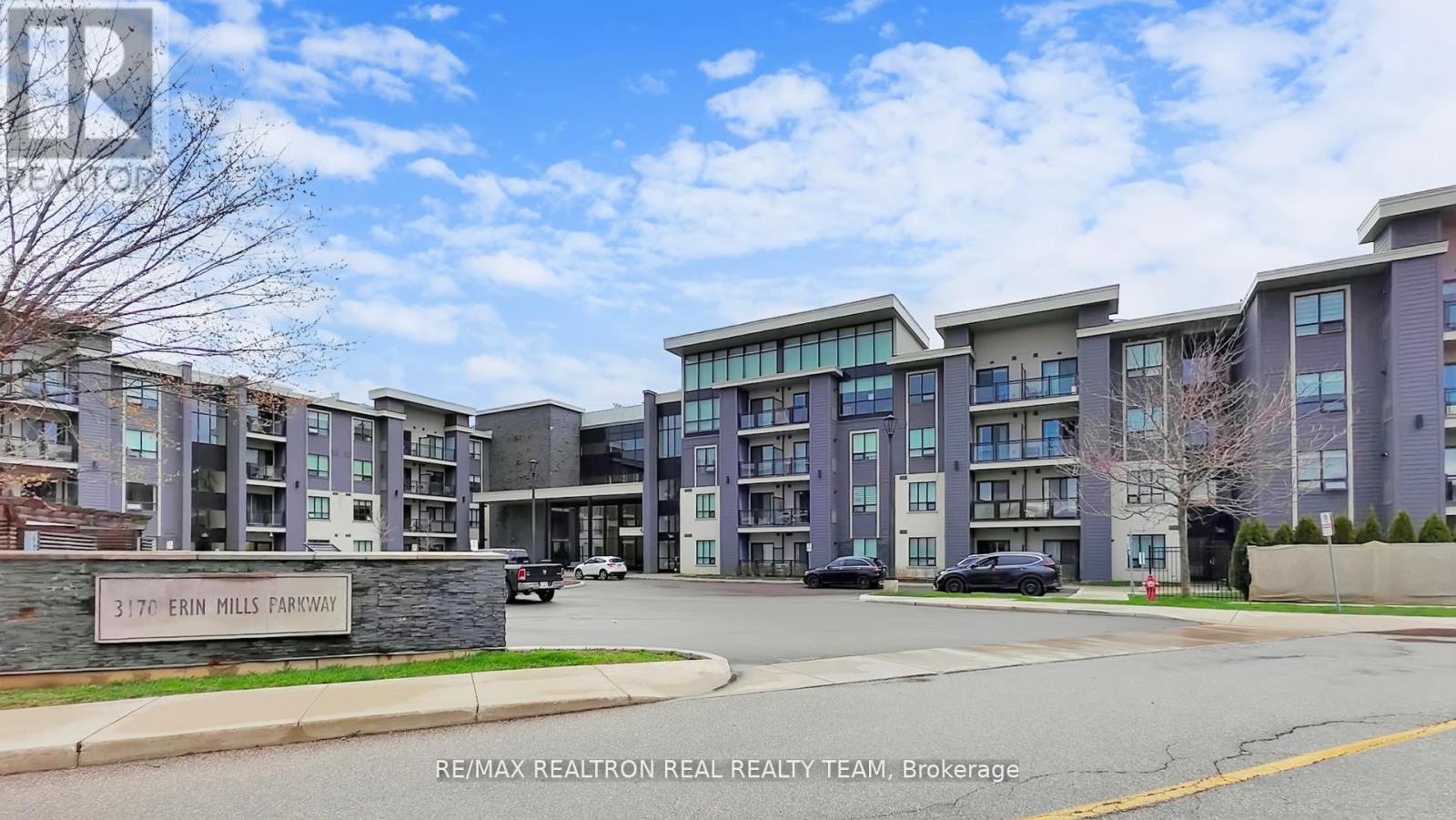 332 - 3170 Erin Mills Parkway, Mississauga, Ontario  L5L 0B6 - Photo 1 - W13152784