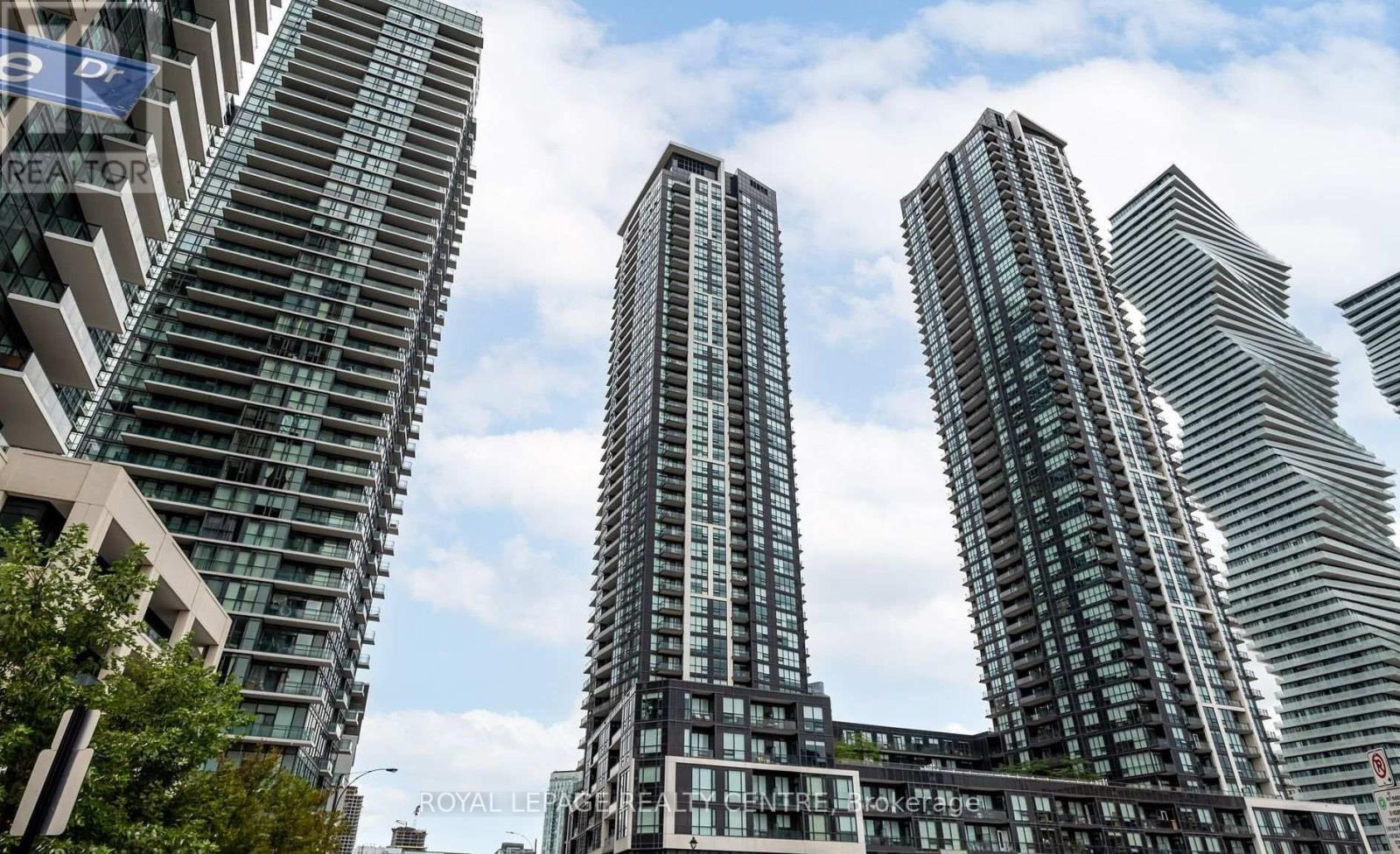 1408 - 510 Curran Place E, Mississauga, Ontario  L5B 0J8 - Photo 1 - W13152786