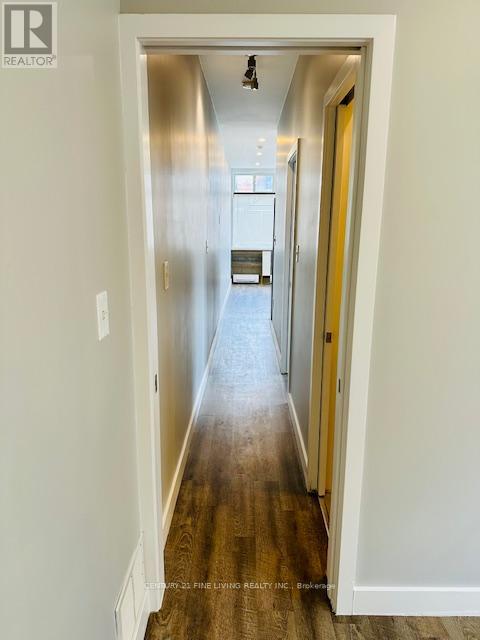 2029-2031 Eglinton Avenue W, Toronto, Ontario  M6E 2K4 - Photo 10 - W13152848