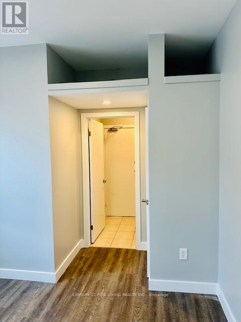 2029-2031 Eglinton Avenue W, Toronto, Ontario  M6E 2K4 - Photo 16 - W13152848