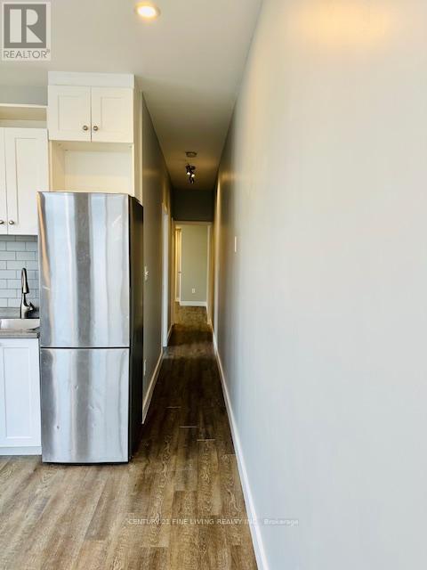 2029-2031 Eglinton Avenue W, Toronto, Ontario  M6E 2K4 - Photo 4 - W13152848