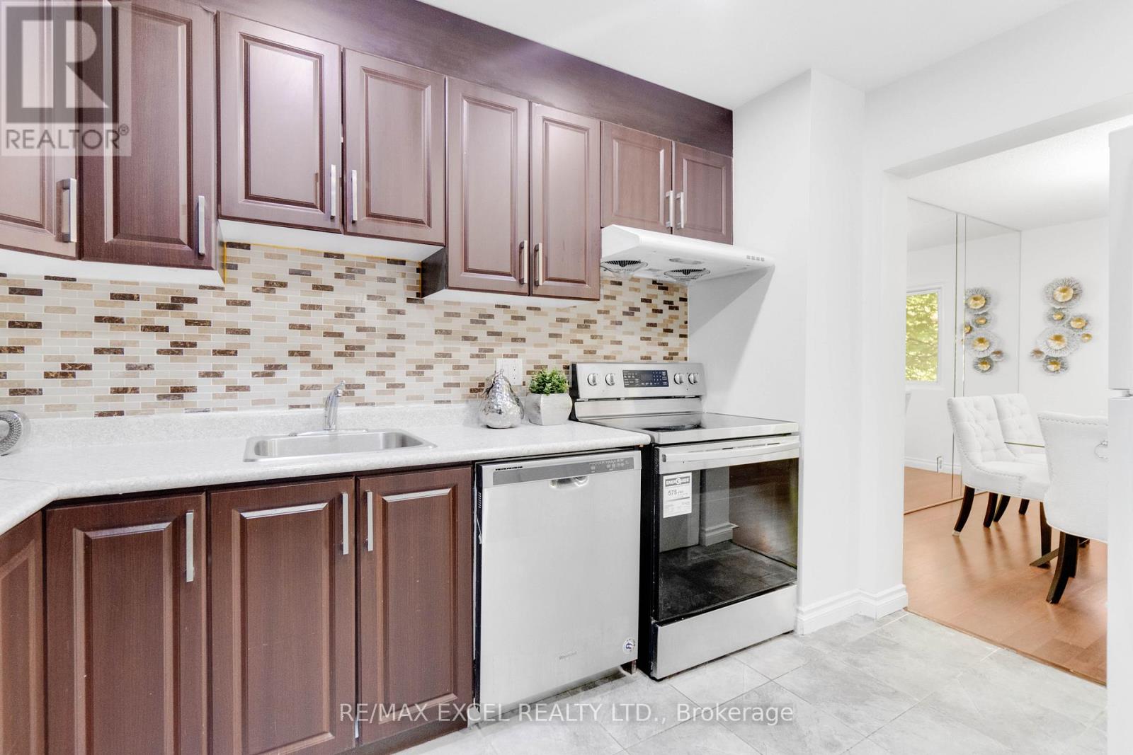 3587 Ash Row Crescent, Mississauga, Ontario  L5L 1K3 - Photo 15 - W13152854