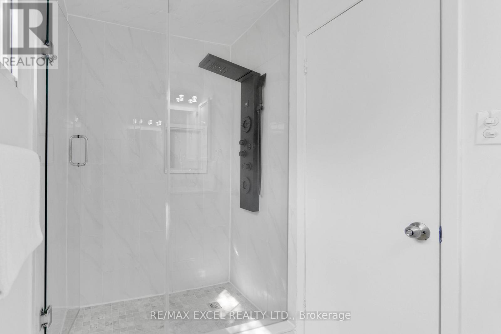 3587 Ash Row Crescent, Mississauga, Ontario  L5L 1K3 - Photo 30 - W13152854