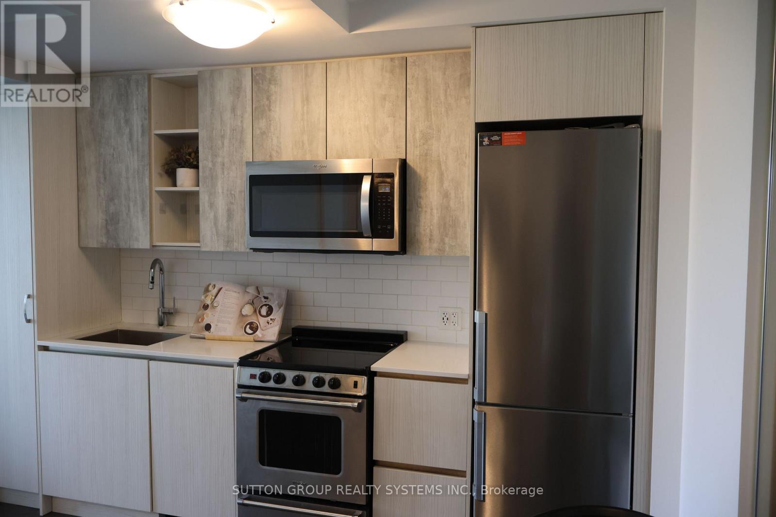 317 - 251 Manitoba Street, Toronto, Ontario  M8Y 0C7 - Photo 2 - W13152874
