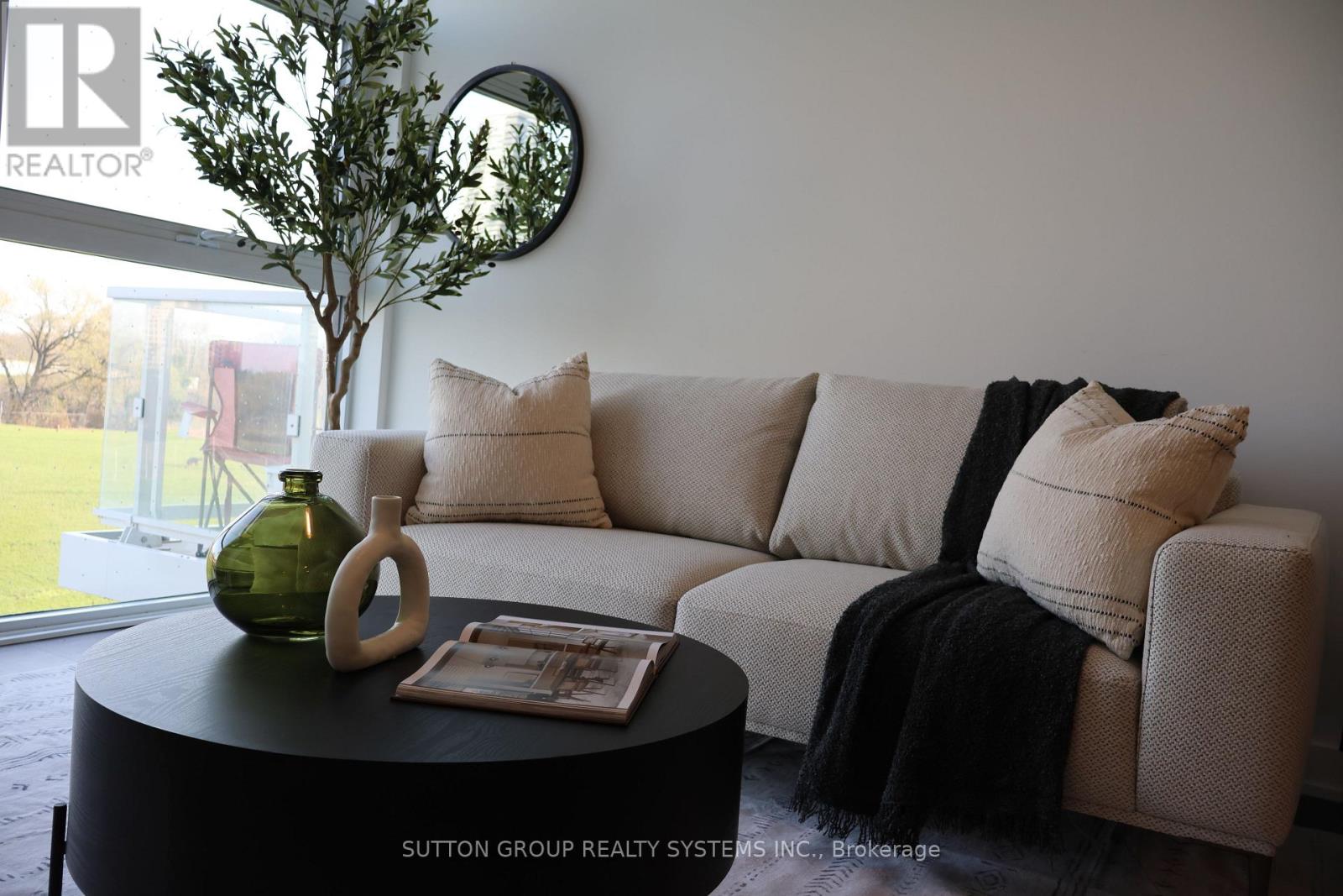 317 - 251 Manitoba Street, Toronto, Ontario  M8Y 0C7 - Photo 4 - W13152874