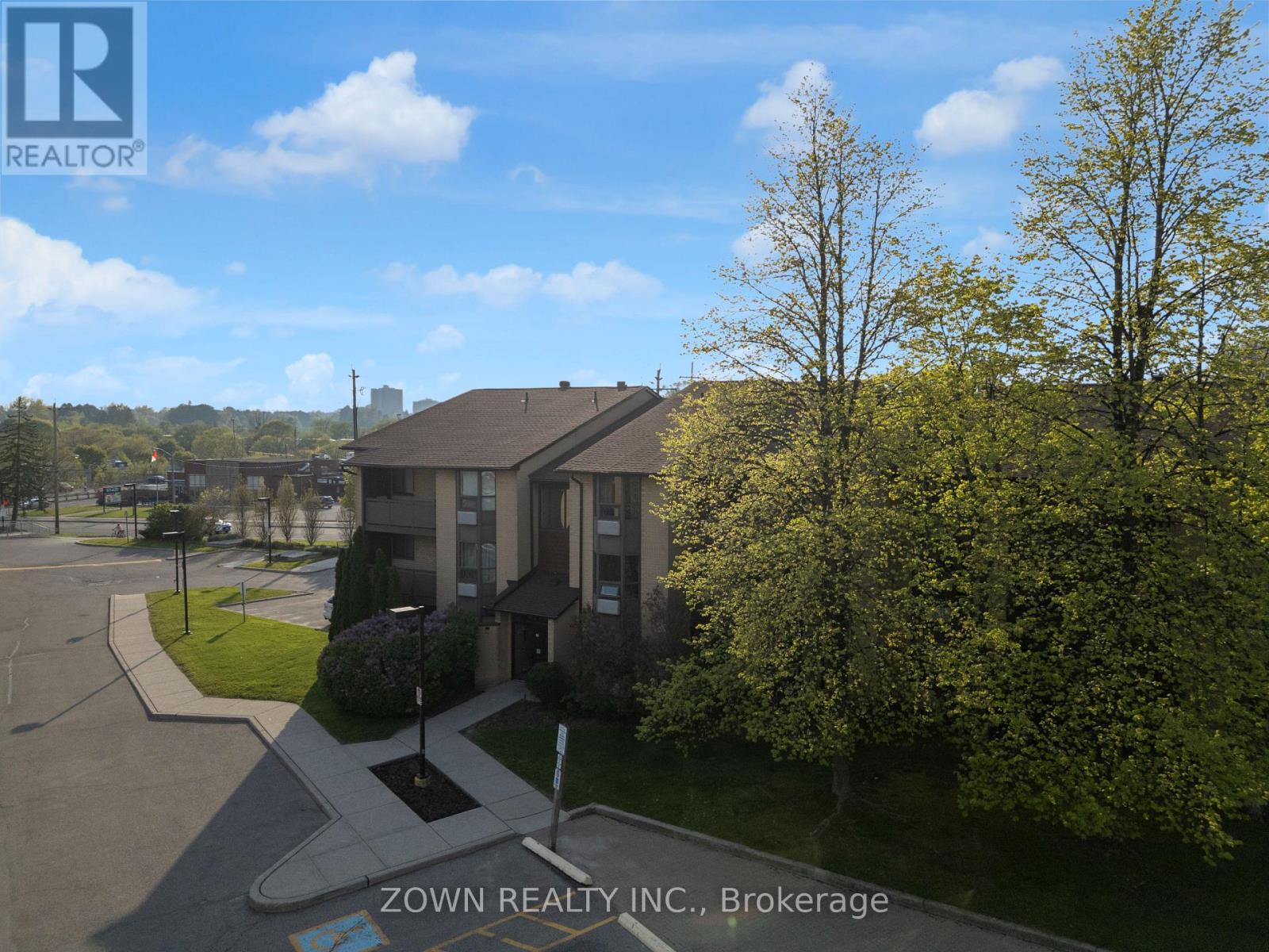 210 - 3835 Lakeshore Boulevard W, Toronto, Ontario  M8W 1R2 - Photo 3 - W13152896