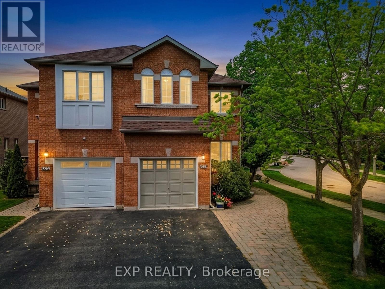 1347 Brookstar Drive, Oakville, Ontario  L6M 3W1 - Photo 5 - W13152898