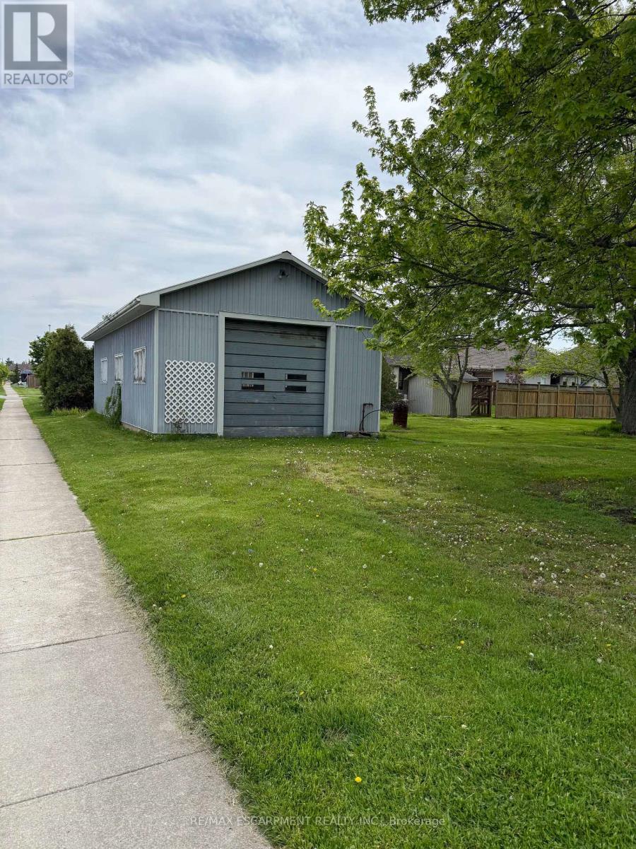 3931 Main Street W, Fort Erie, Ontario  L0S 1S0 - Photo 5 - X13152846