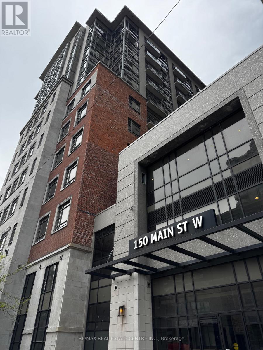 PH13 - 150 MAIN STREET W