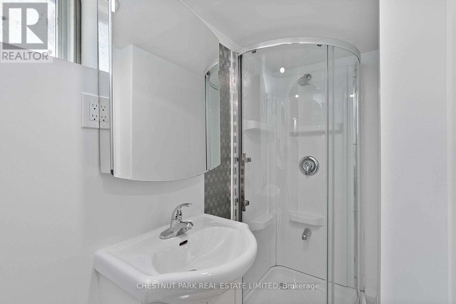 106 Fitzgibbon Avenue, Toronto, Ontario  M1K 4A3 - Photo 42 - E13148592
