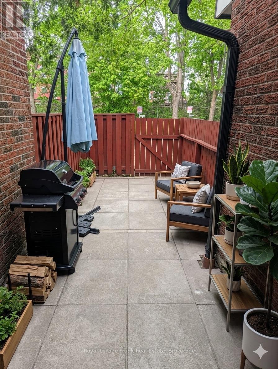 26 - 101 Dovedale Drive, Whitby, Ontario  L1N 1Z7 - Photo 12 - E13054556