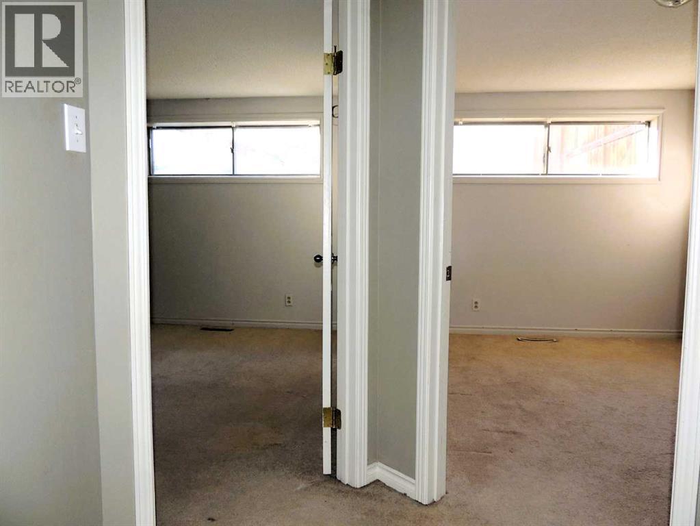2713 Canmore Road NW, Calgary, Alberta  T2M 4J6 - Photo 30 - A2278776