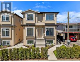 2 6885 AUBREY STREET, Burnaby, British Columbia