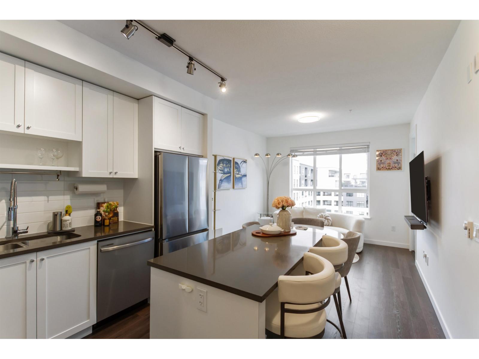 504 15738 85 Avenue, Surrey, British Columbia  V4N 6Y1 - Photo 2 - R3125538