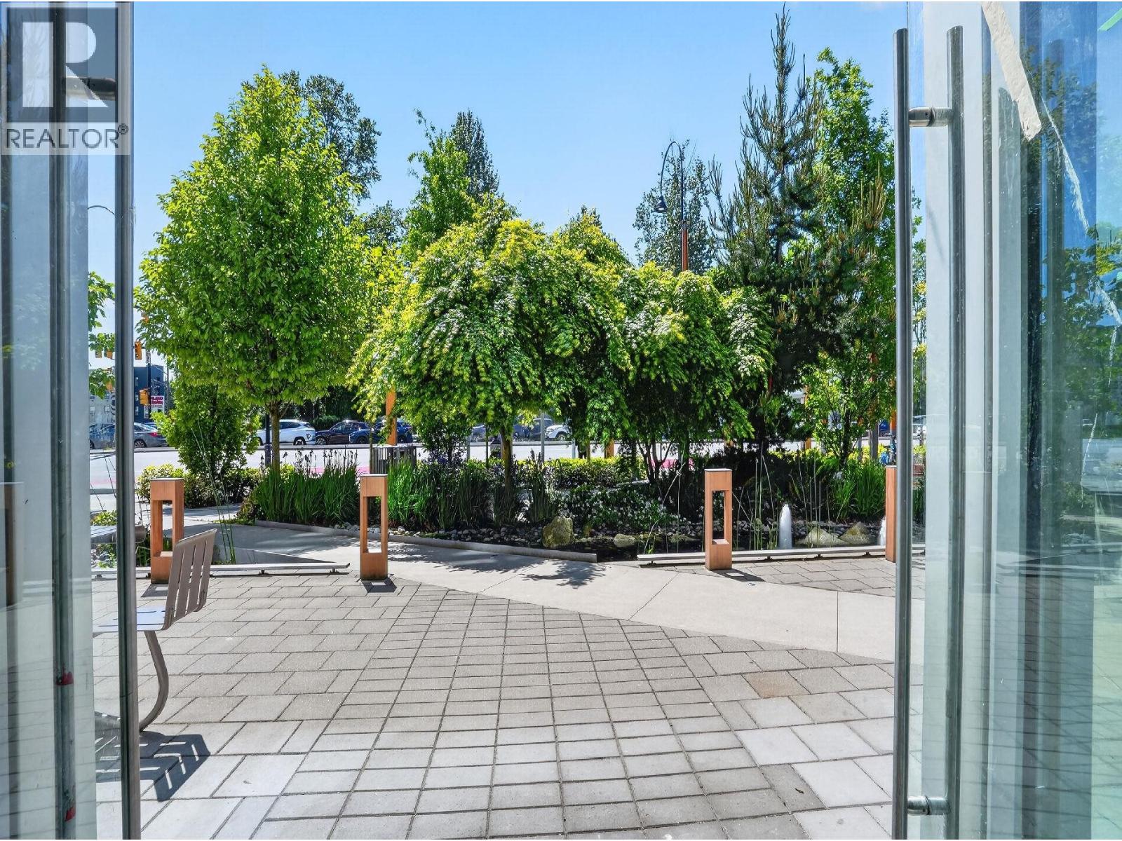 1611 Capilano Road, North Vancouver, British Columbia  V7P 3B4 - Photo 11 - C8078907